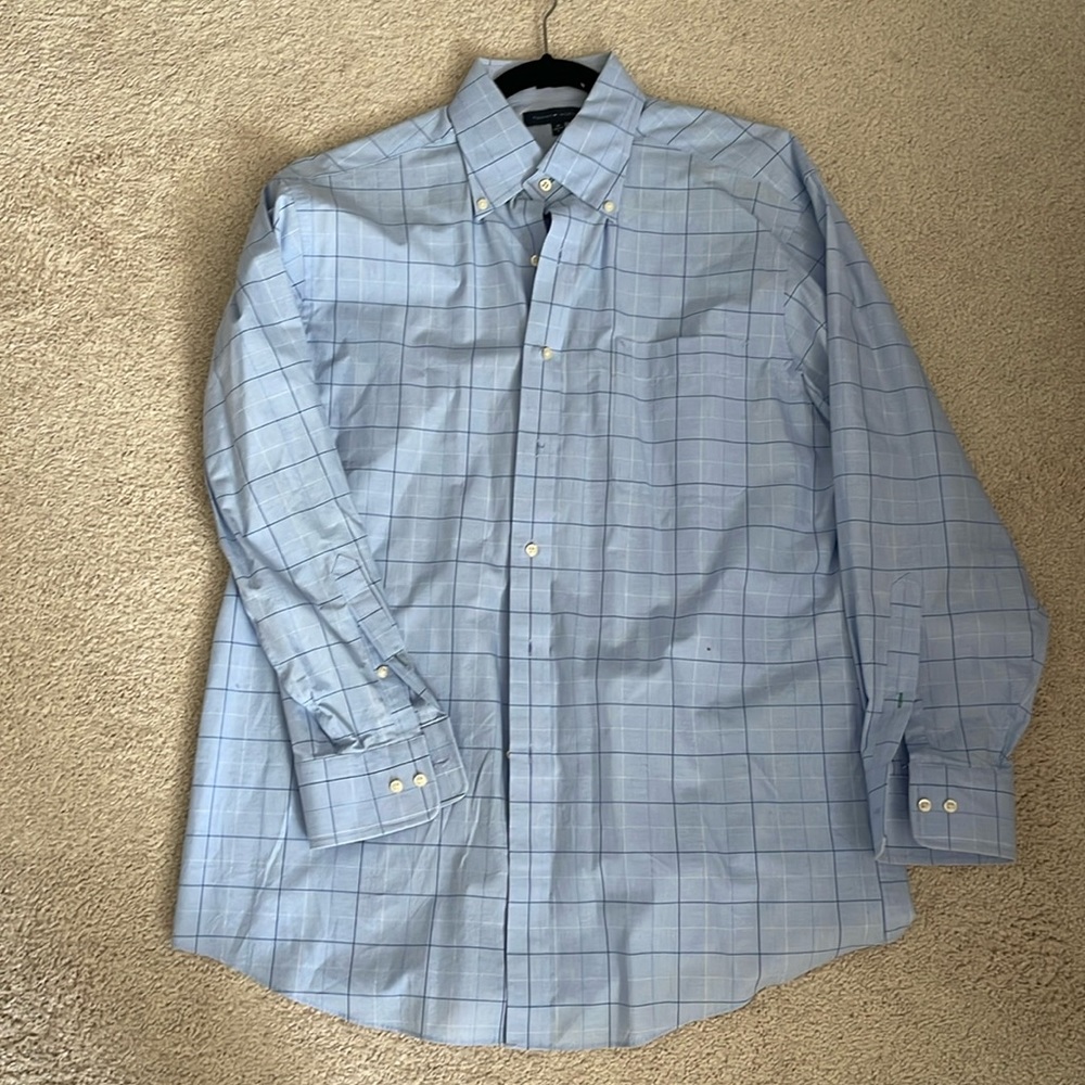 Men’s Tommy Hilfiger Dress shirt size 16-32/33 long sleeve